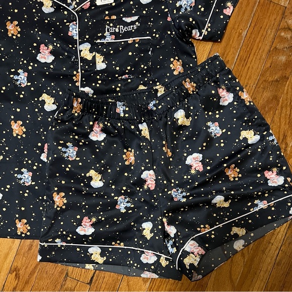Care Bears Black Pajama Set with Colorful Print GU womens medium - Picture 6 of 6